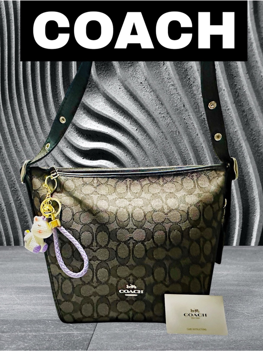 Rare Coach Y2K Brown Signature Crossbody Bag - Brown leather and canvas - Picture 5 of 17